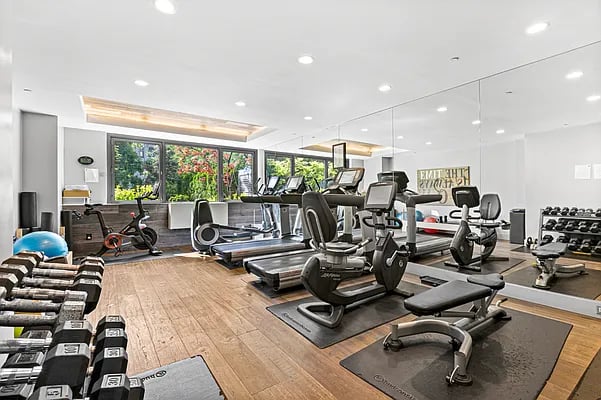 305 West 16th Street #5A