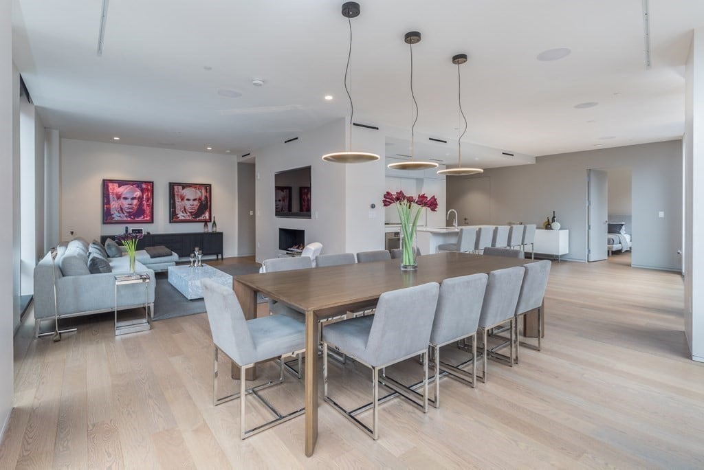 10 Farnsworth St #3A