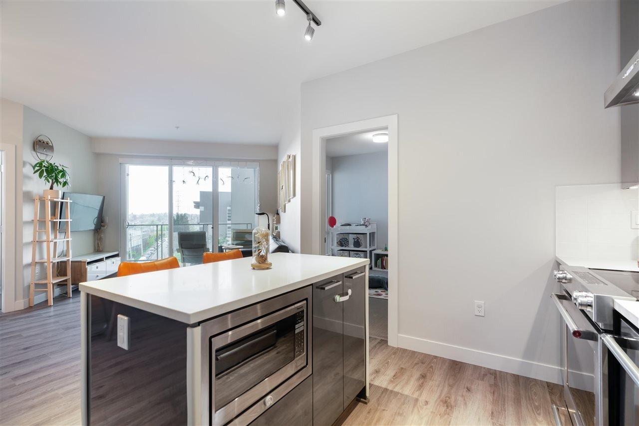 1768 Gilmore Ave, #303