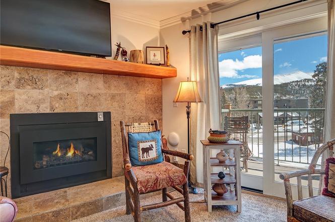 105 S Park Ave #203