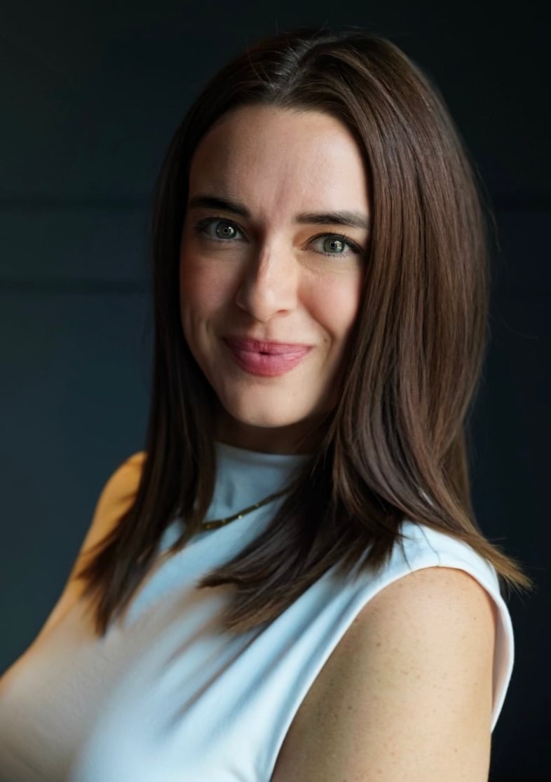 Amanda Becker