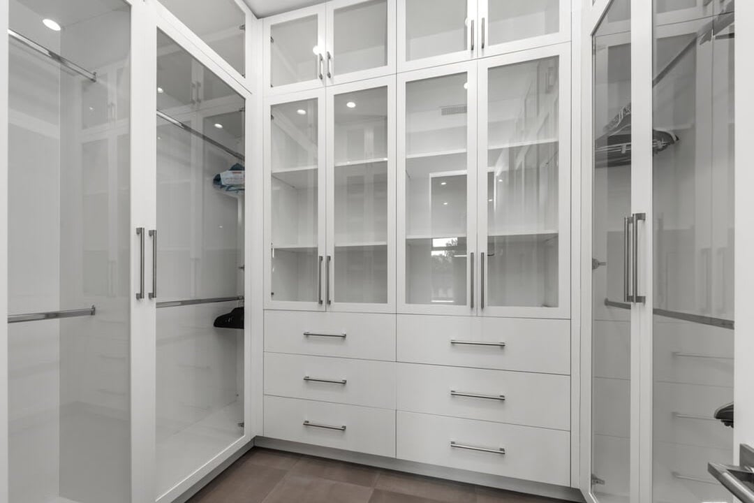 Garden Crescent, North Harper Avenue, 90048