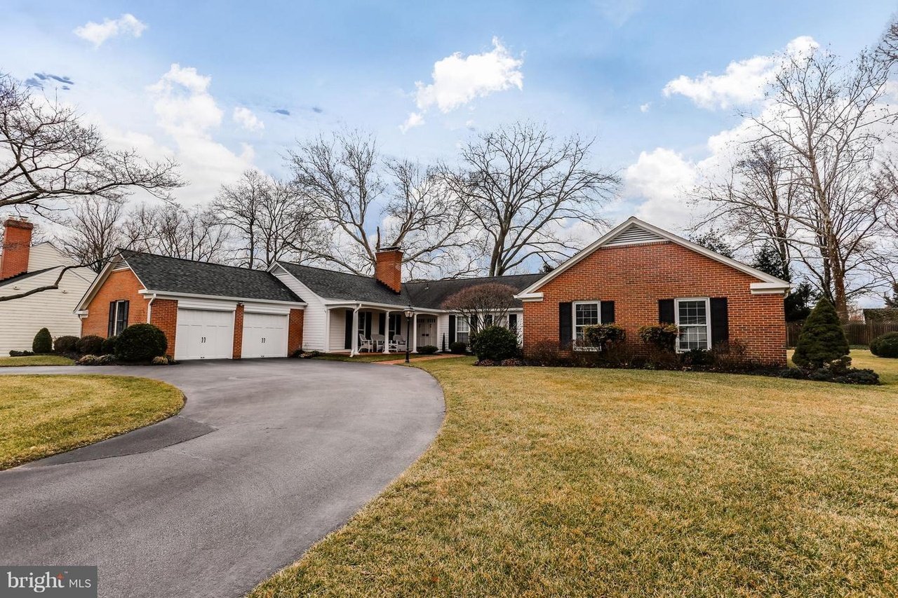 466 Old Orchard Cir