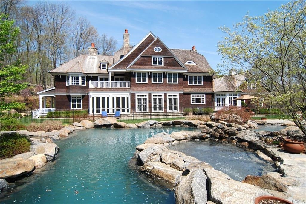 36 Deepwood Rd