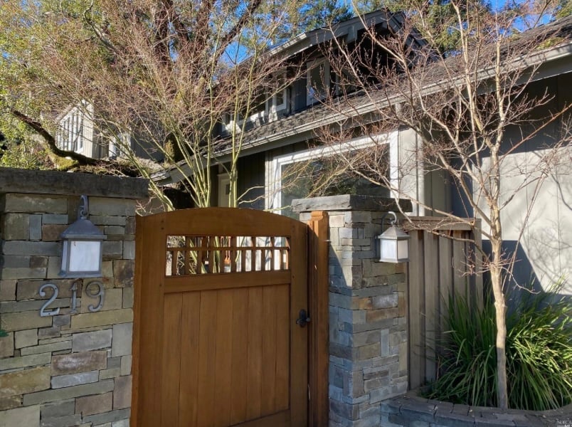 219 Laurel Grove Ave