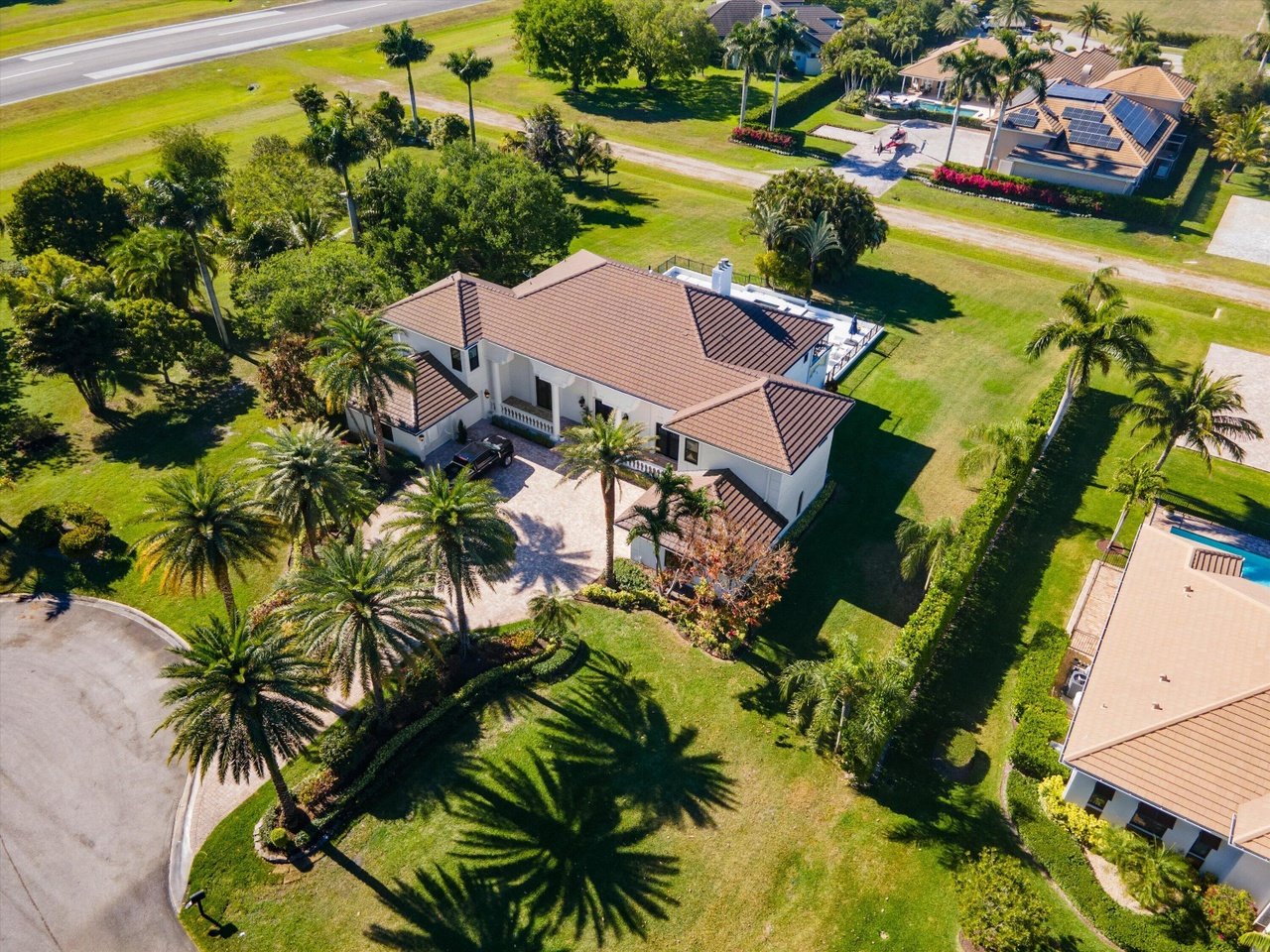 15675 Bellanca Ln