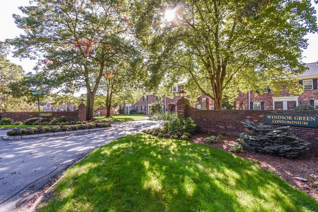 407 Windsor Dr, #407