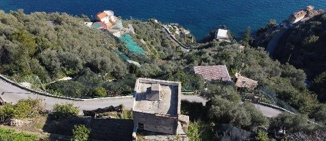 Historic Building With Garden to Be Restored in Castiglione Di Ravello
