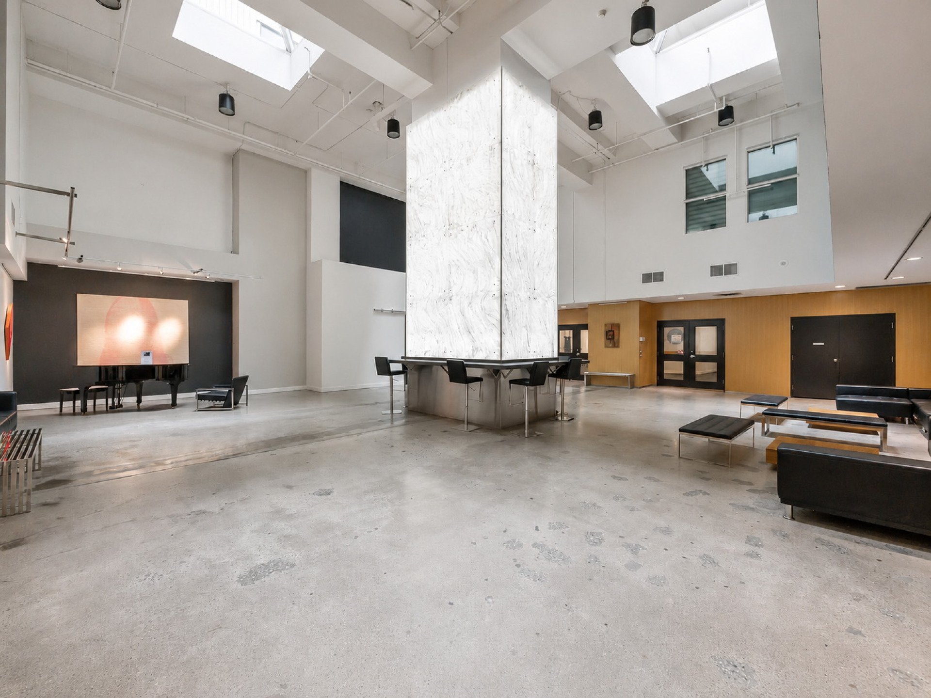 Merchandise Loft