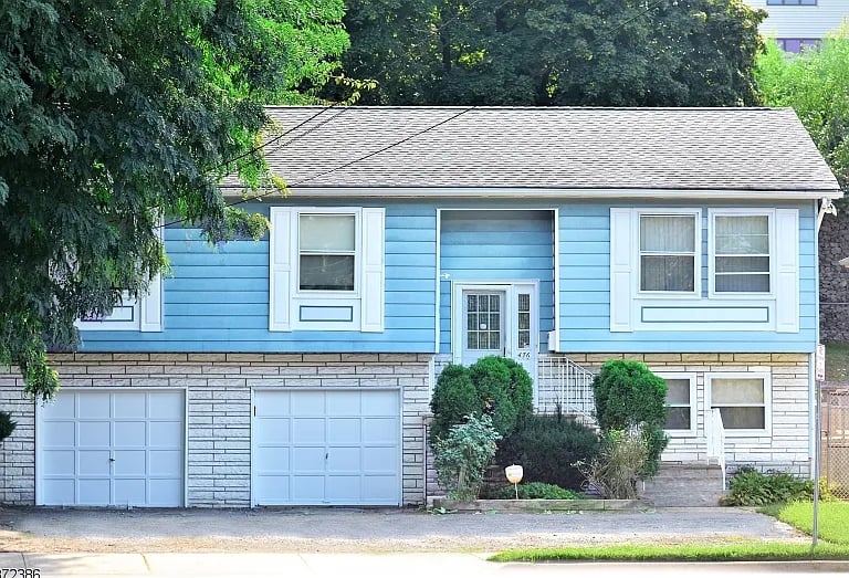 476 Passaic Ave