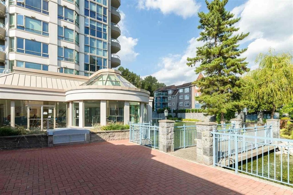 3070 Guildford Wy, #206