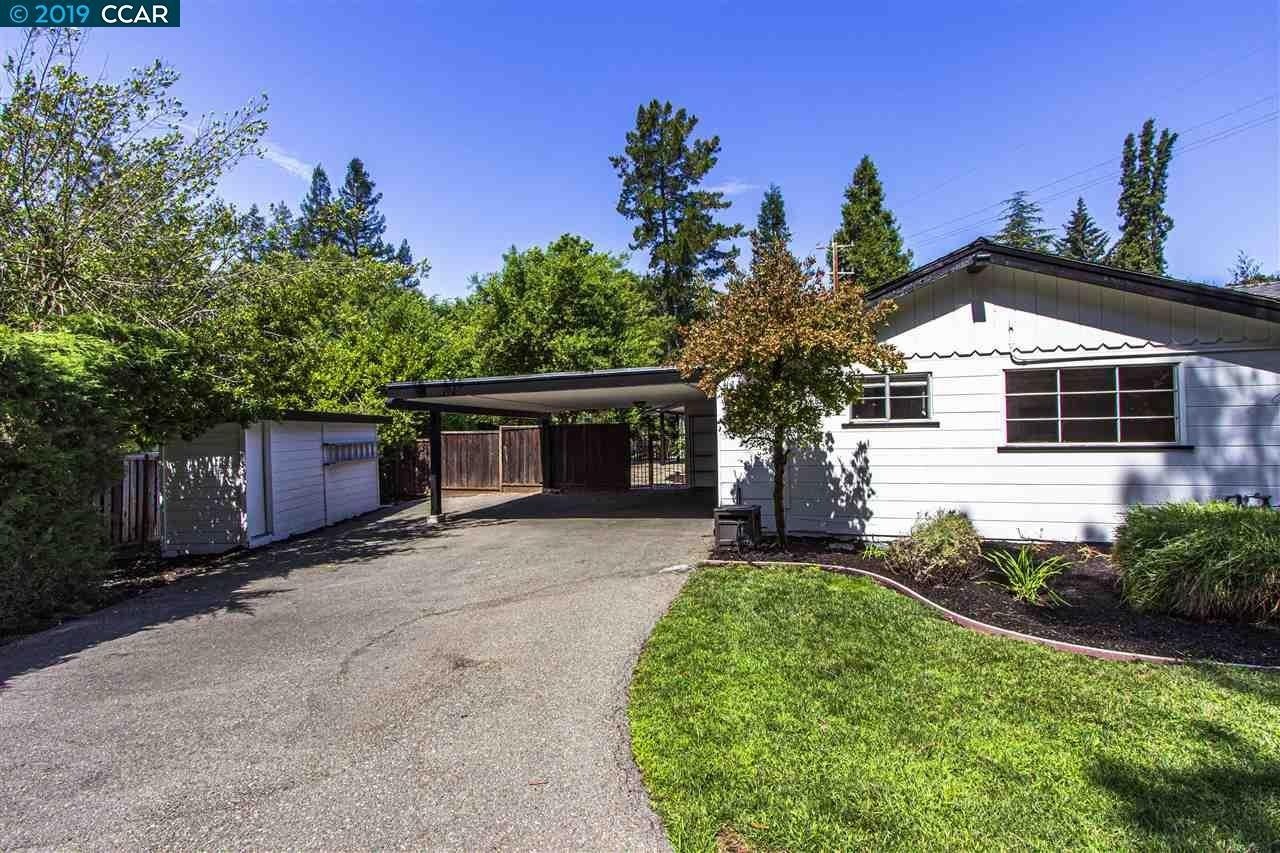 1061 Glen Ct