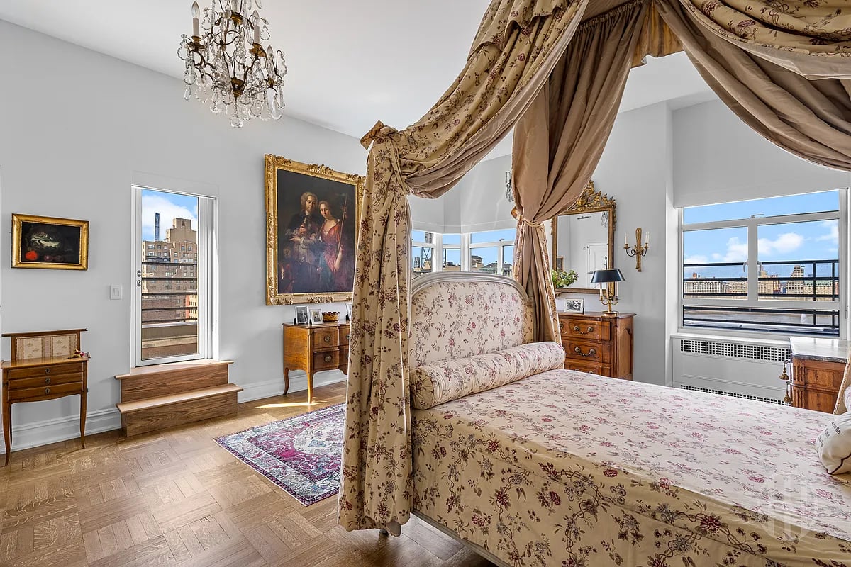19 East 88th Street PHD