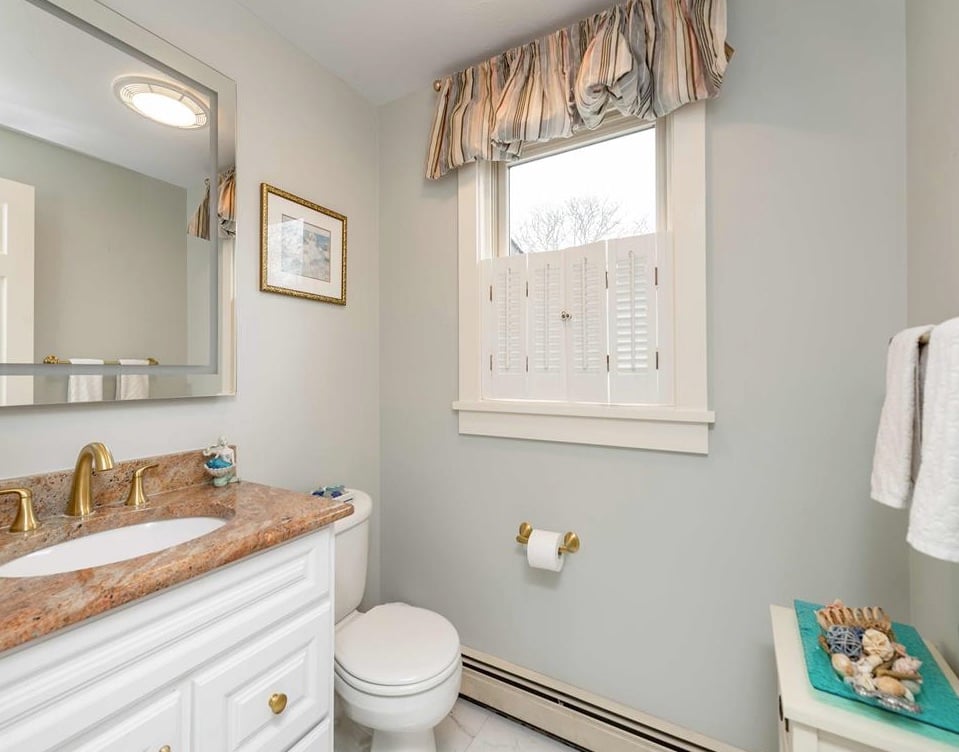 45 Schoolhouse Rd