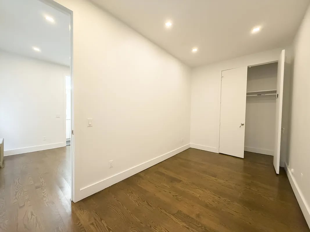 410 Eastern Parkway 2L