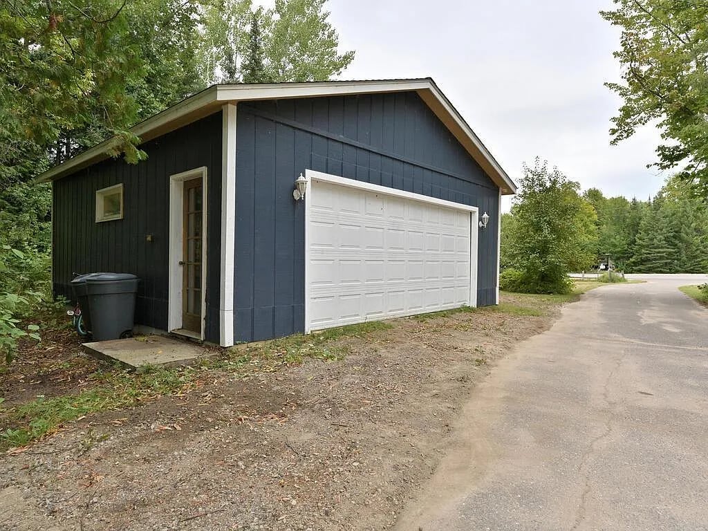 35221 County Rd 238