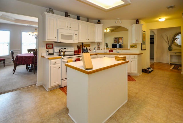 SOLD!! 130 Gretchen Lane, Winterville, Georgia