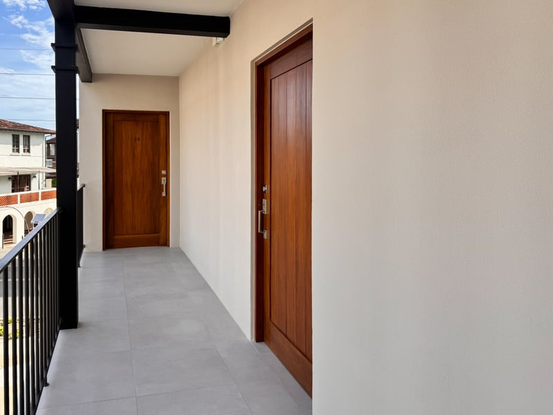 292052 La Rambla | Elegant Two-Bedroom Residence at the Crossroads of Las Catalinas’ Energy and Charm