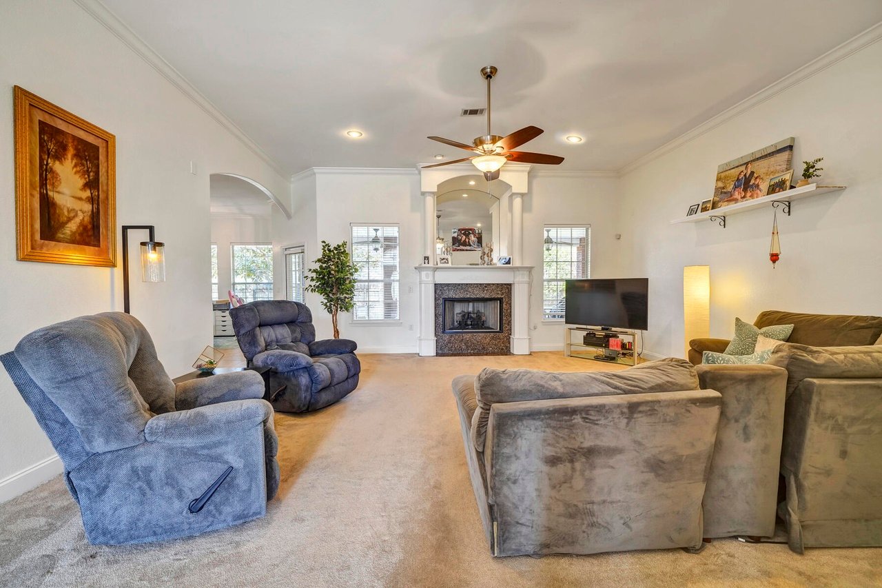 1700 Lightwood Ct
