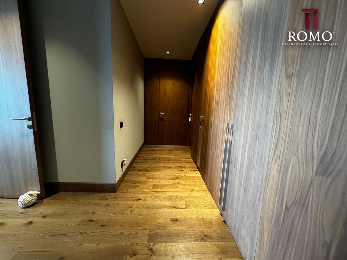 Departamento en Renta en Exclusiva Torre del Country Club $200,000.00 MN