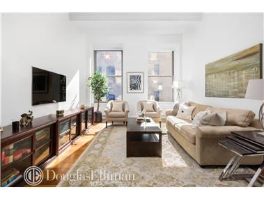 15 E 26th St, #11C