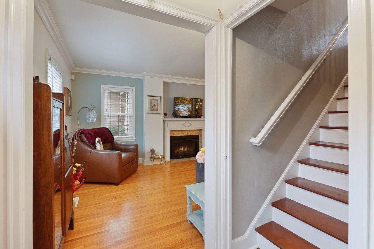 1301 Portland Ave