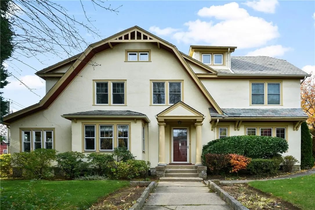 1 Fraser St
