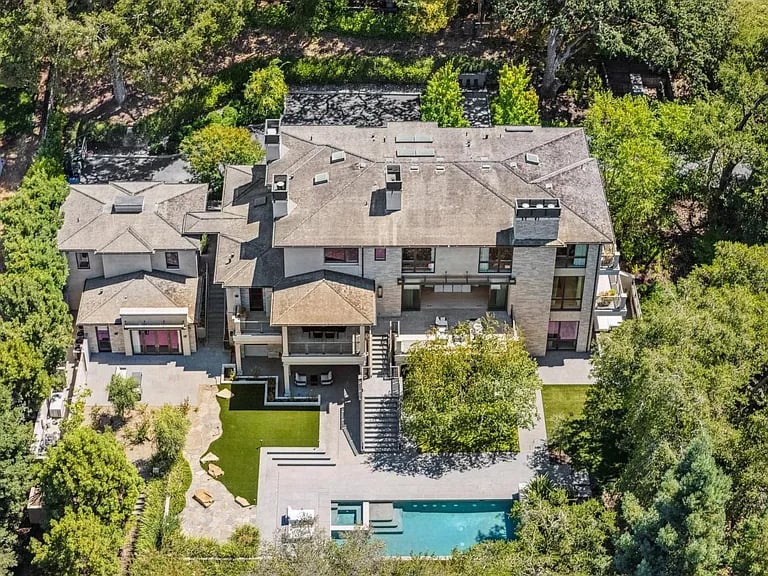 1 Tallwood Ct