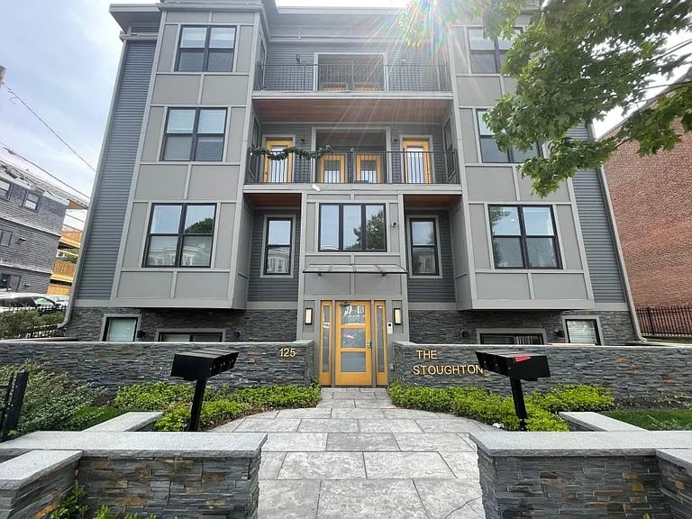 125 Stoughton St #5