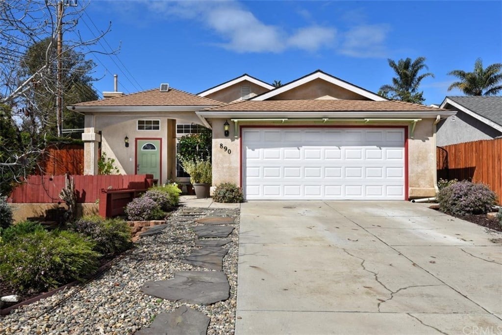 890 Simon Ln