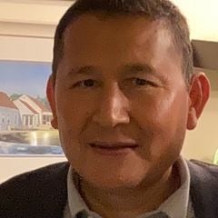 Raul Perez Jacksonville, FL Real Estate Agent Headshot