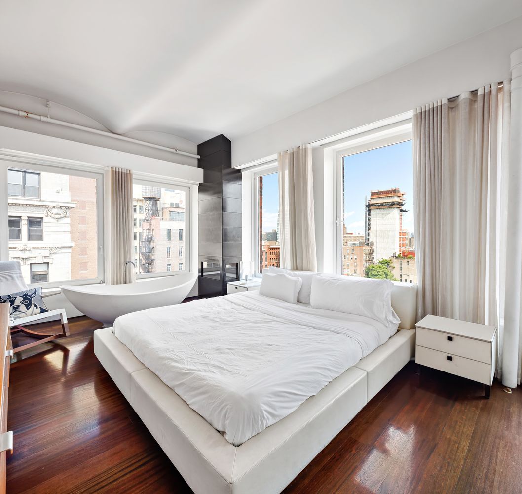 682 Broadway, #10