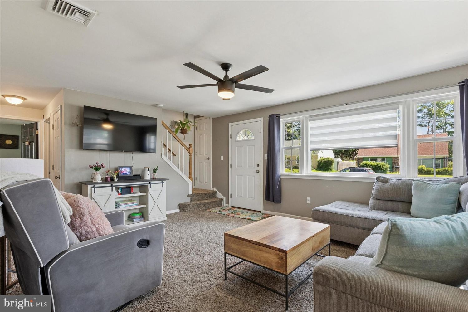 233 Oxford Cir