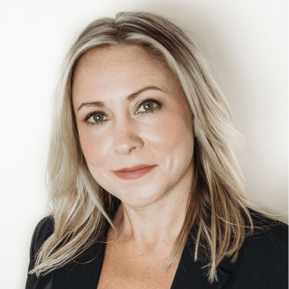 Laura Holtsclaw Johnson City, TN Real Estate Agent Headshot