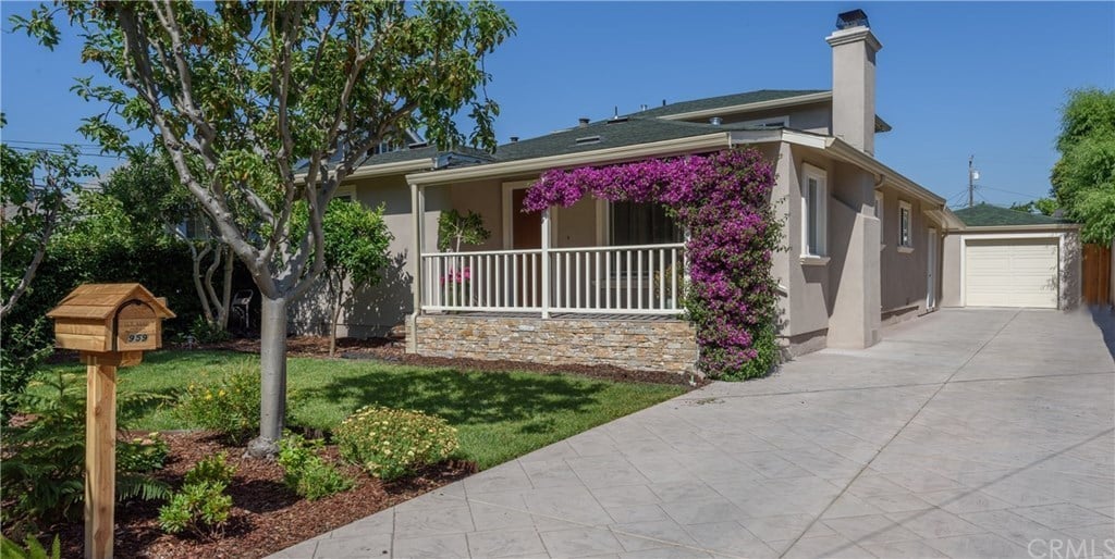 959 5th Ave