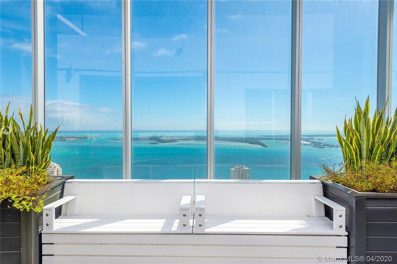 465 Brickell Ave #5701