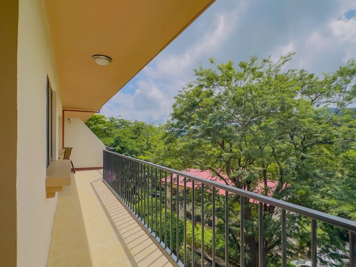 Top Floor Mountain View Condo, Papagayo, Guanacaste