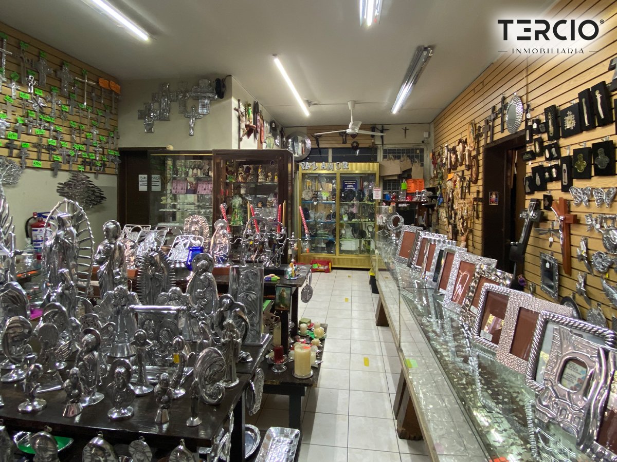 Local en Renta para uso Comercial en Santa Tere $35,000.00 MN