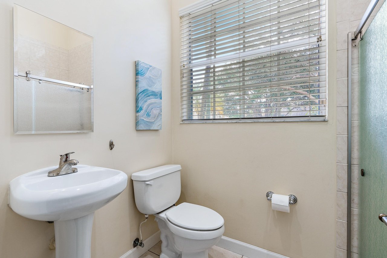 104 Jeanette Way 