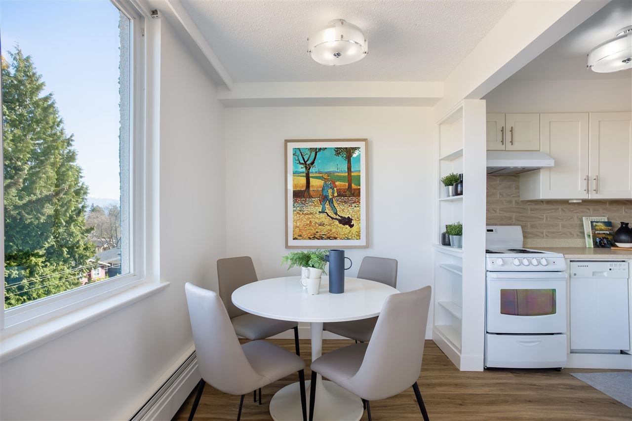 504-4691 W 10th Ave