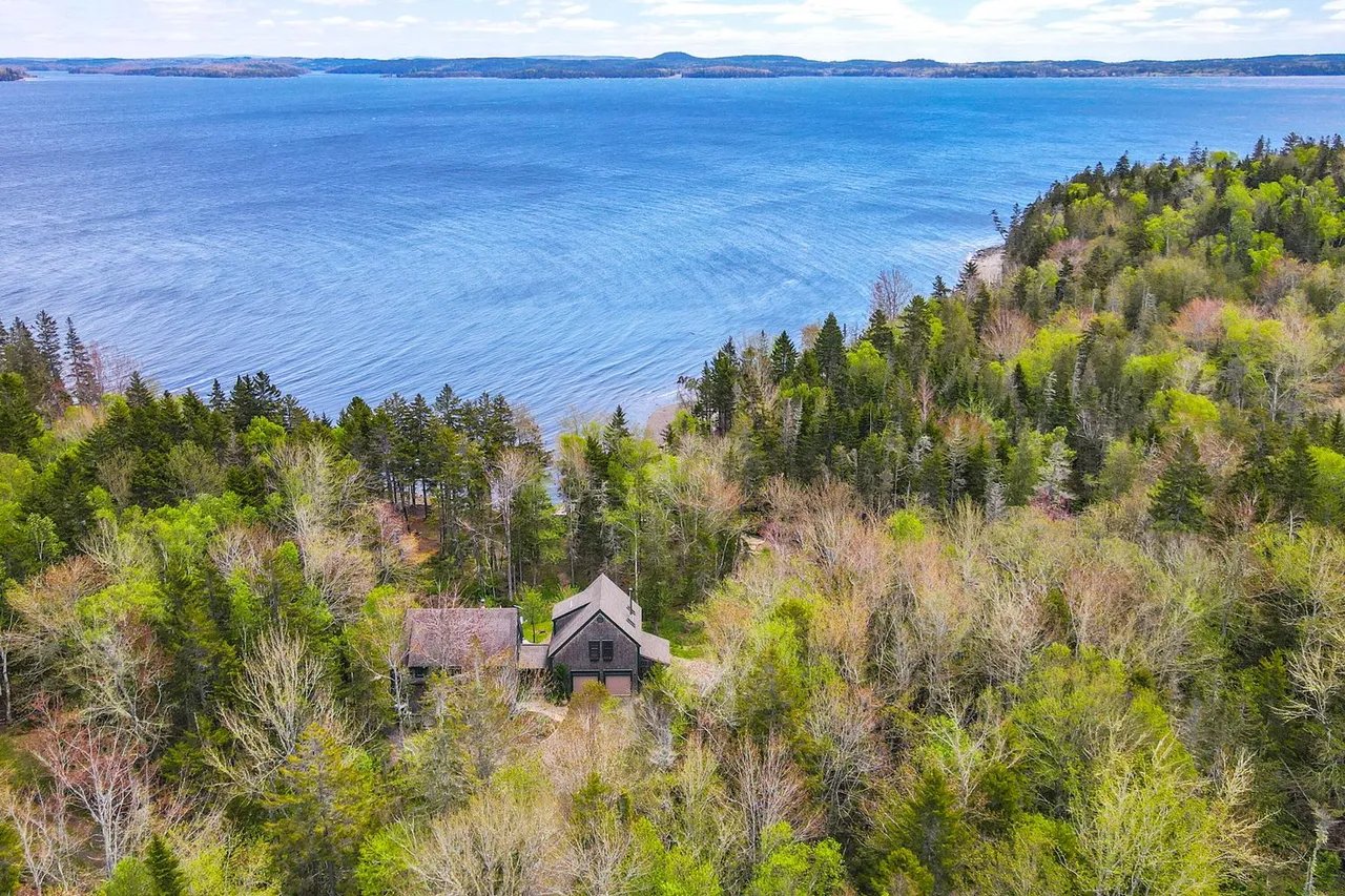 New Listing! 1523 Pripet Wood Lane, Islesboro, Maine – $1,200,000