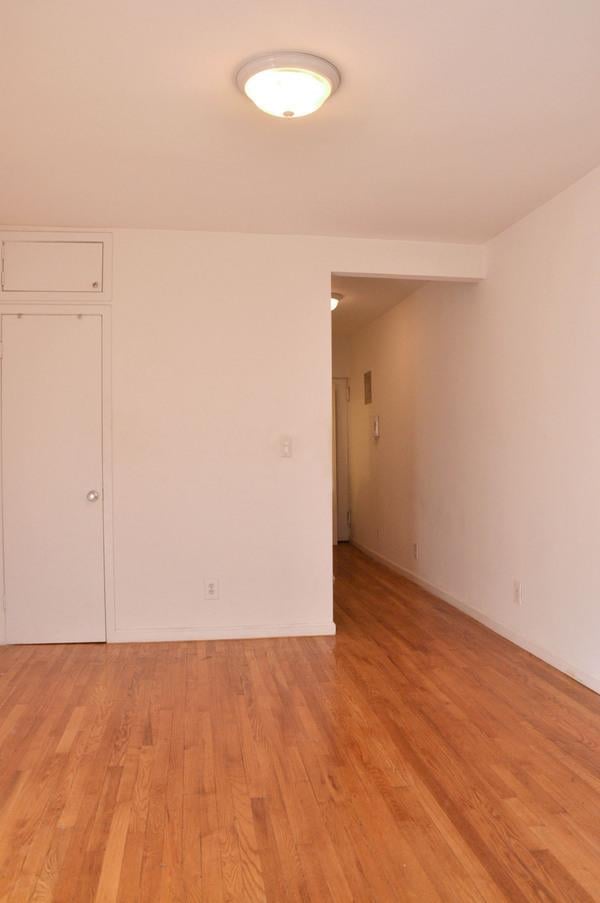 312 West 23rd Street, Apt 3-R