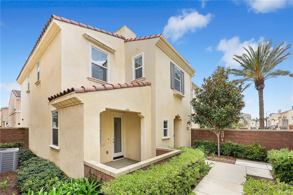 8675 Festival St, Chino, CA 91708