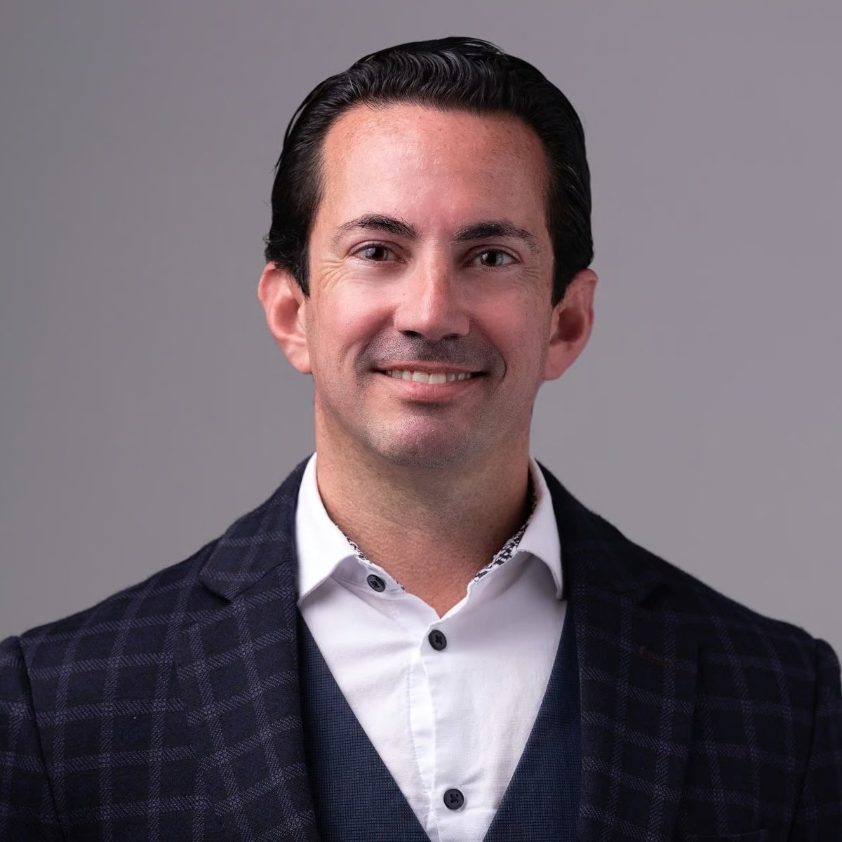 Brian Giacomello Naples, FL Real Estate Agent Headshot