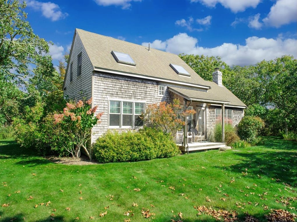 23 Black Point Rd