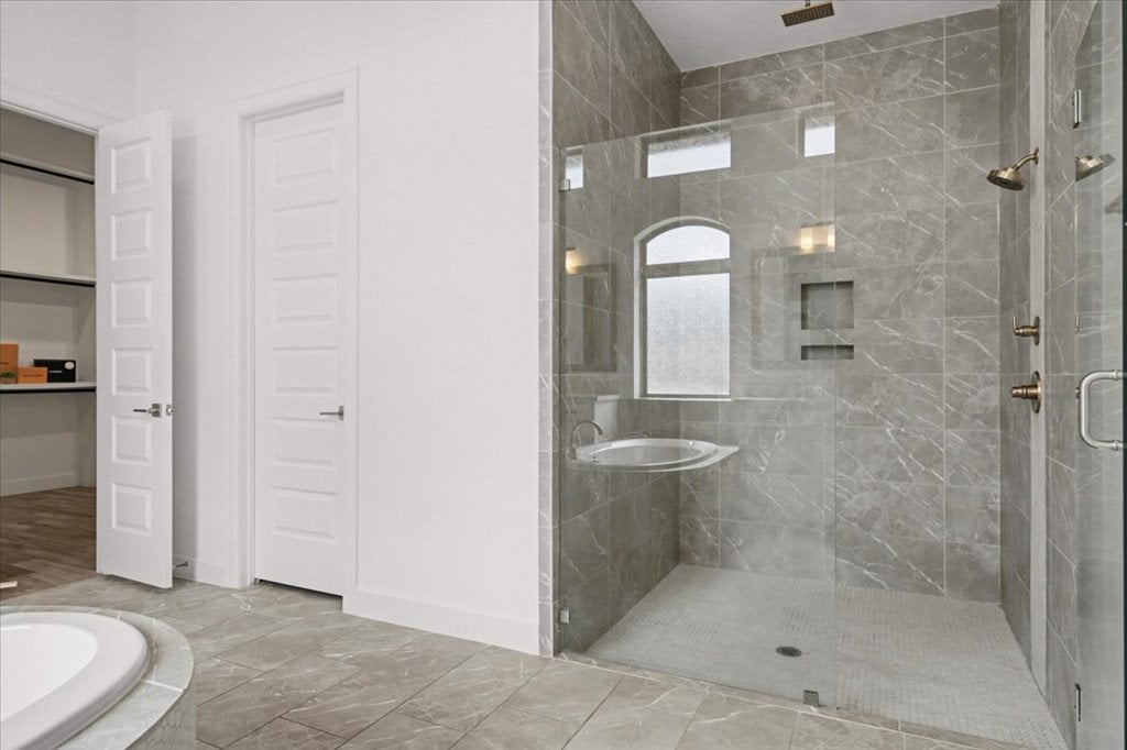 1216 Deerfoot Circle