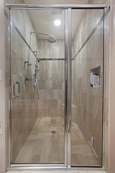 215 West 29th St ,Fl 4