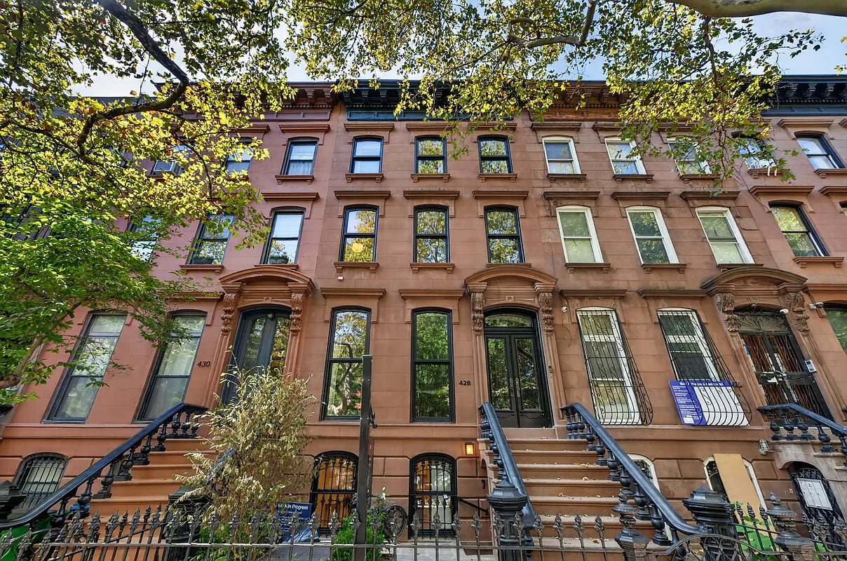 428 Vanderbilt Ave 