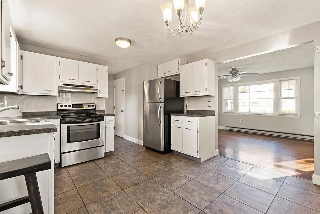 33 Grape St