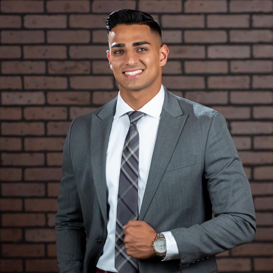 Sonny Uppal Turlock, CA Real Estate Agent Headshot